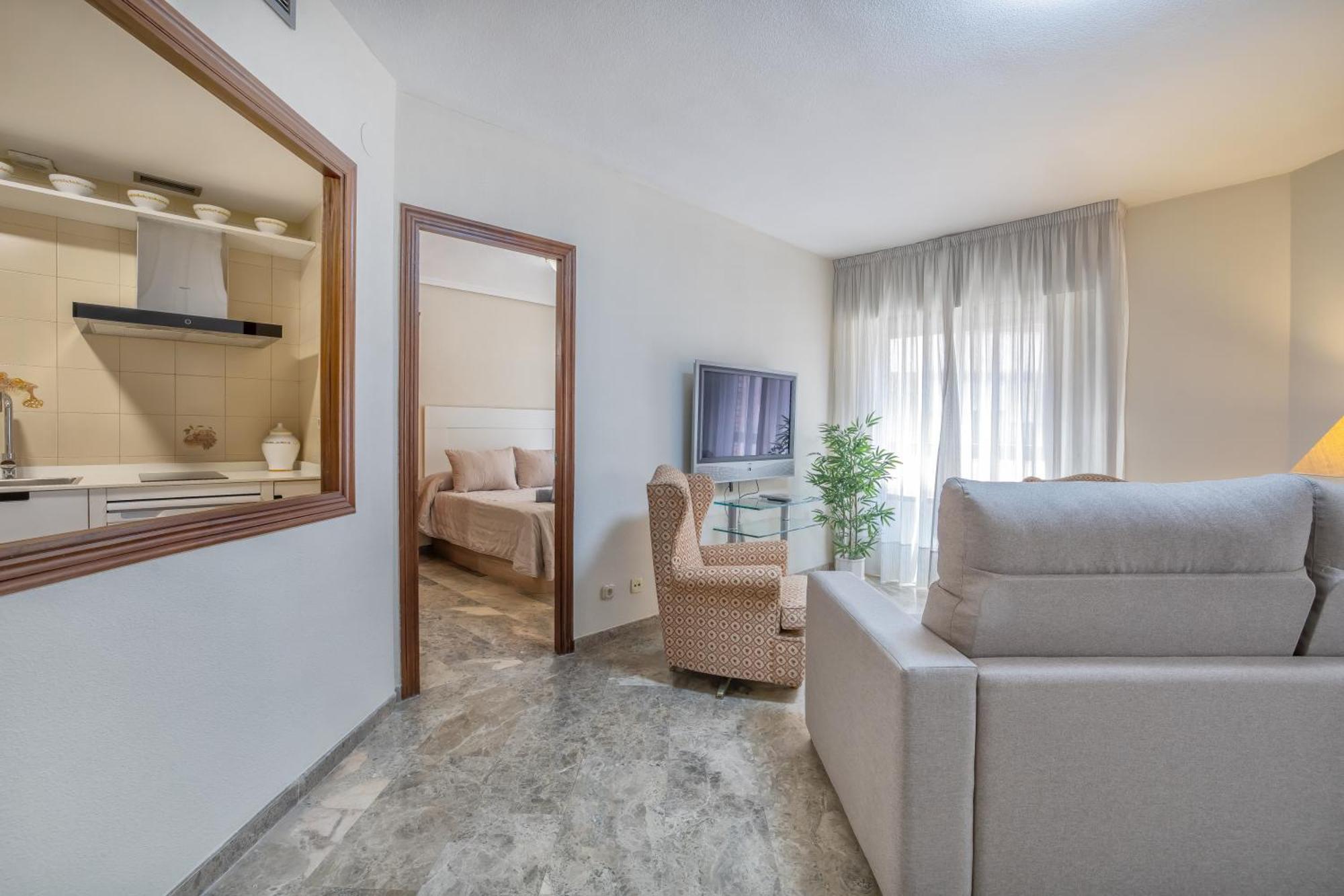 R & T Cordoba Center Apartamentos - Parking Buitenkant foto